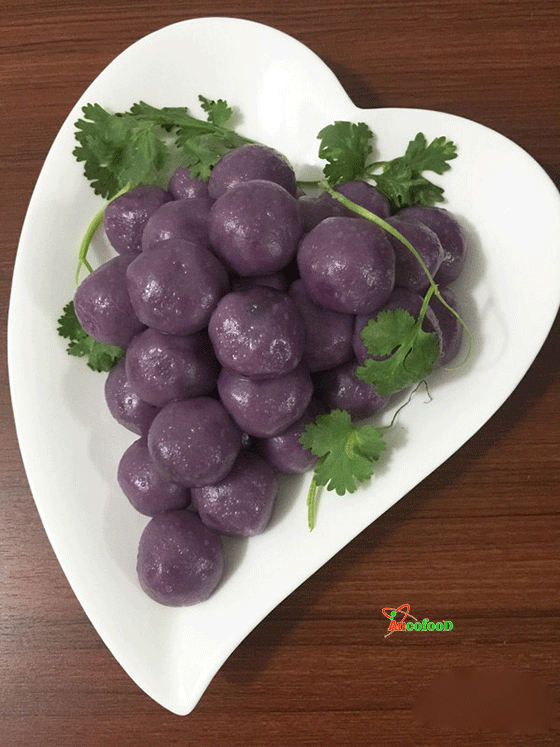 Đãi cả nhà món bánh trôi bột khoai lang tím mới lạ