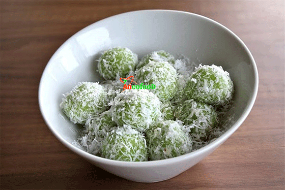 Hấp dẫn với món bánh nếp lá dứa cho ngày cuối tuần